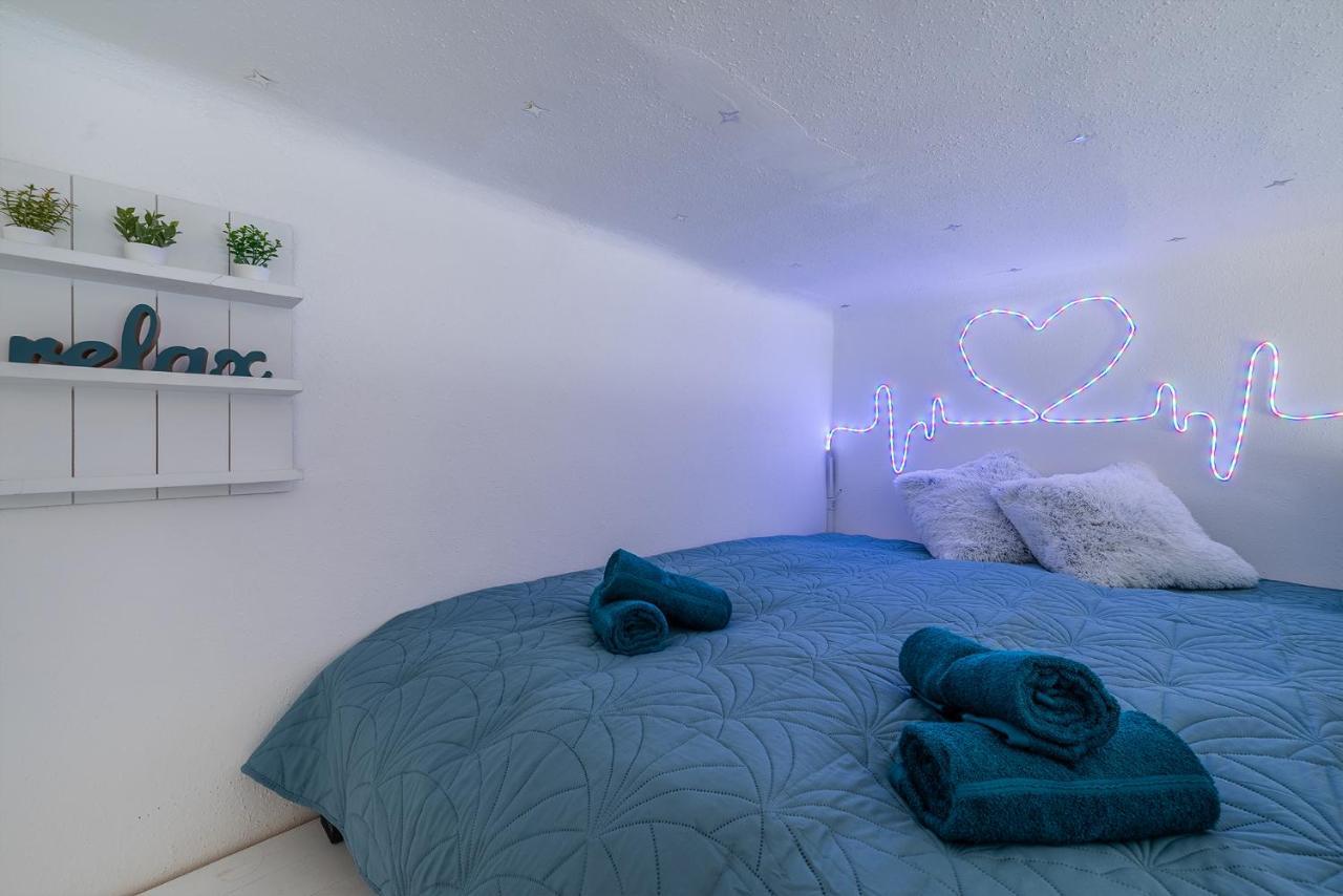 Sunny Dots Apartment - Free Parking! Budapest Extérieur photo
