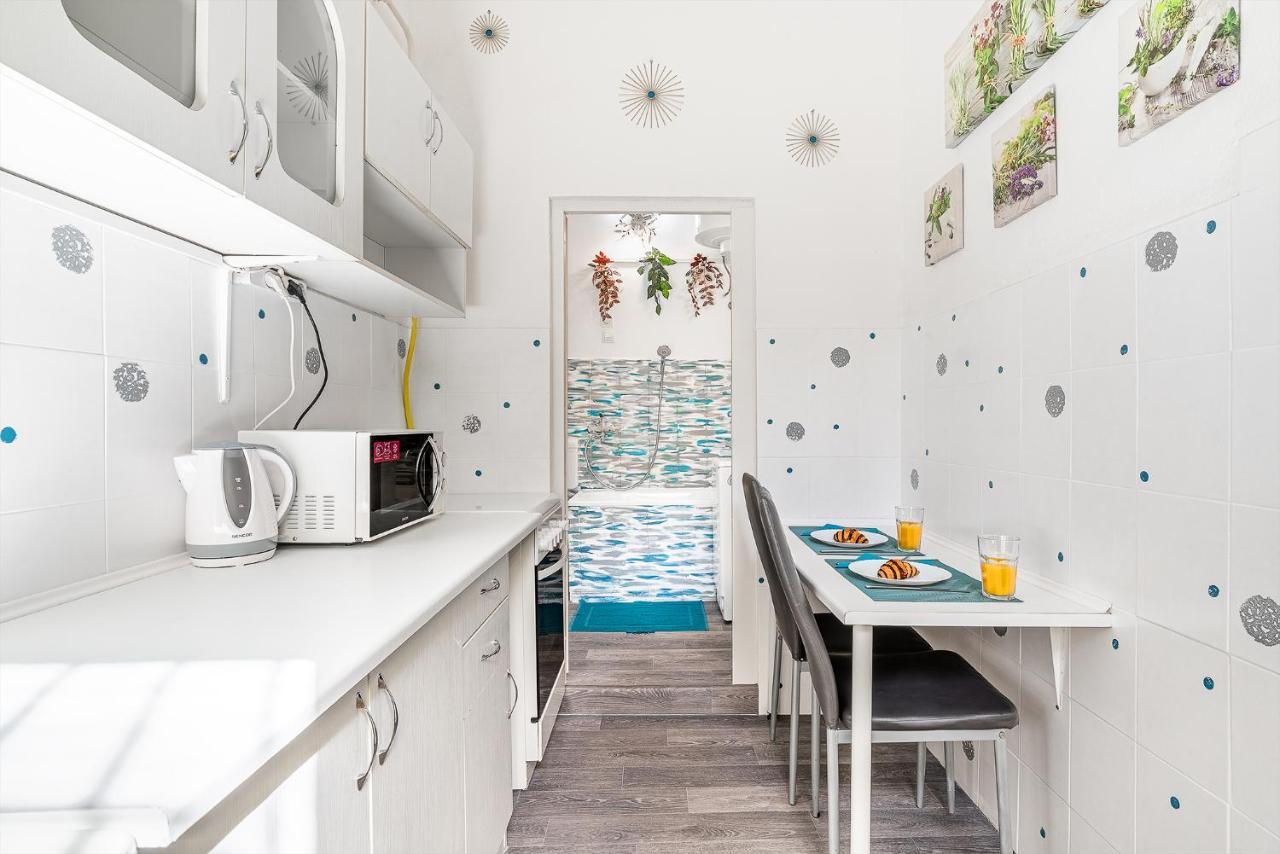 Sunny Dots Apartment - Free Parking! Budapest Extérieur photo